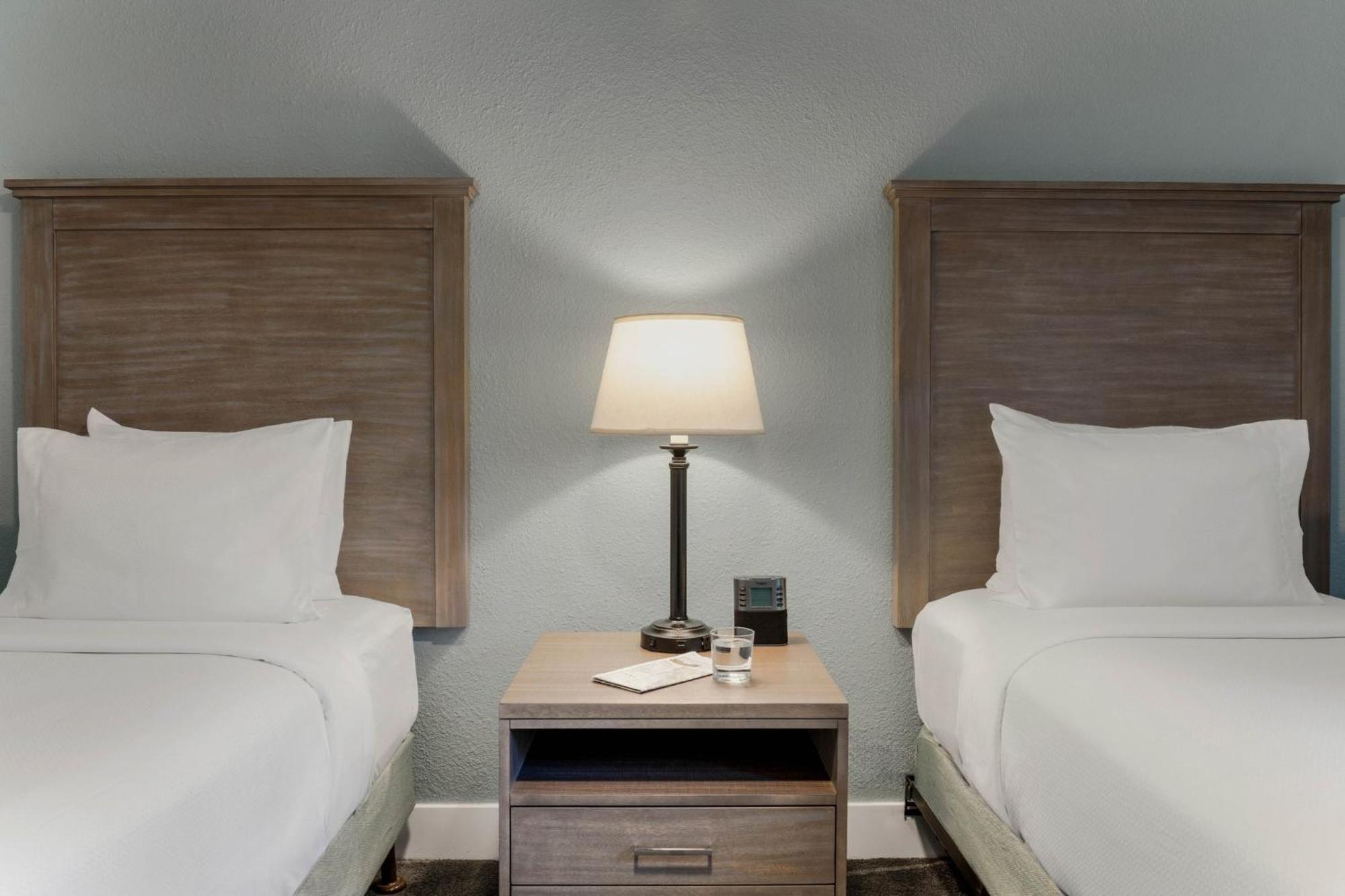 Hotel Club Wyndham Dolphin'S Cove Anaheim Exterior foto